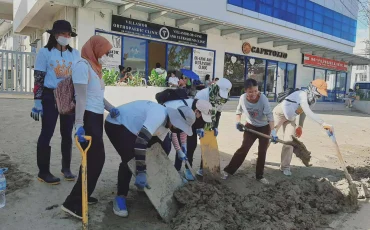 helping the community3